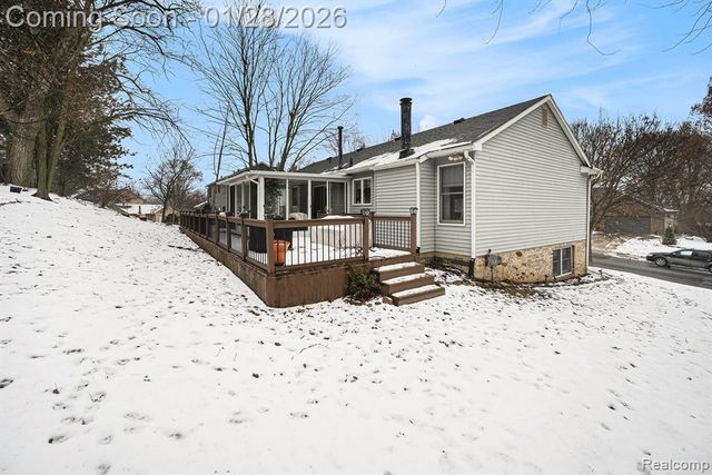 129 Saline River Drive, Saline, MI 48176