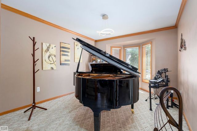47565 Woodberry Estates Drive, Macomb Twp, MI 48044