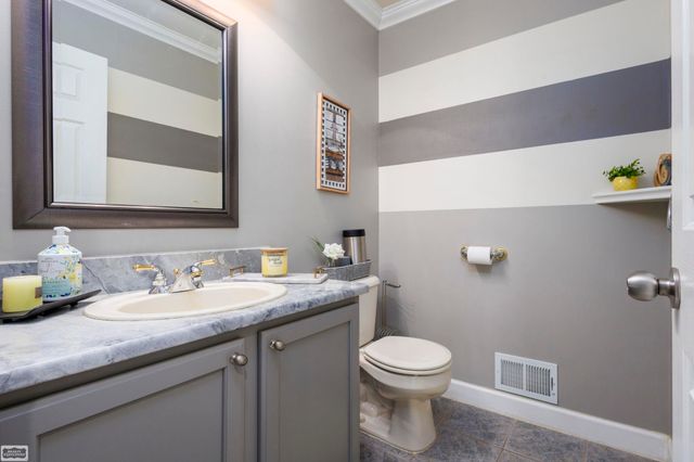 47565 Woodberry Estates Drive, Macomb Twp, MI 48044