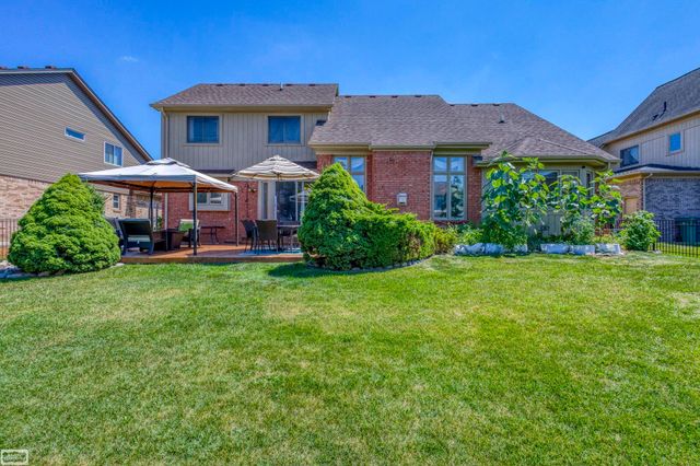 47565 Woodberry Estates Drive, Macomb Twp, MI 48044