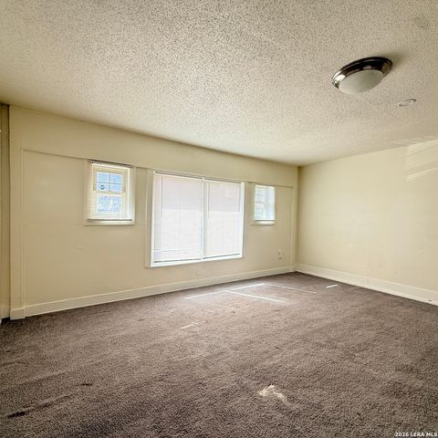 4142 SUNRISE CREEK DR, San Antonio, TX 78244