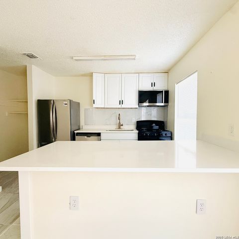 4142 SUNRISE CREEK DR, San Antonio, TX 78244