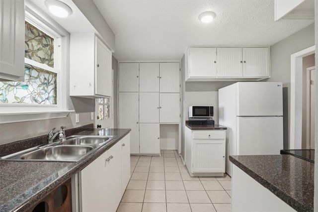 614 Leicester Lane, Houston, TX 77034