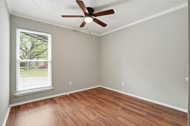 614 Leicester Lane, Houston, TX 77034