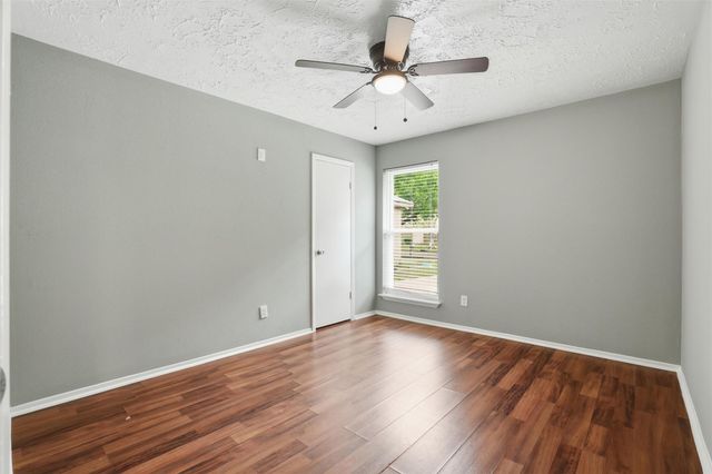 614 Leicester Lane, Houston, TX 77034