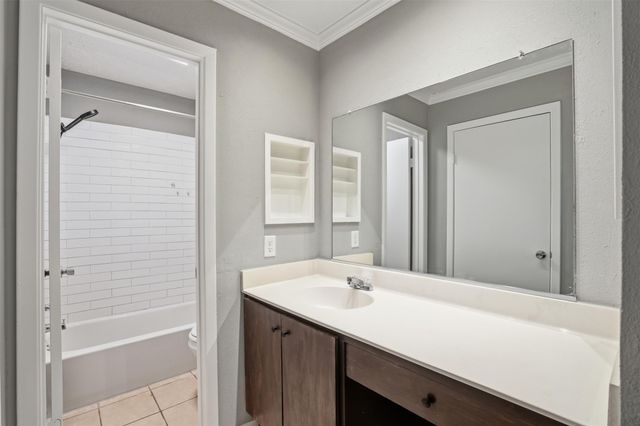 614 Leicester Lane, Houston, TX 77034