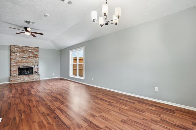 614 Leicester Lane, Houston, TX 77034