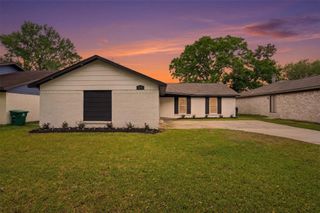 614 Leicester Lane, Houston, TX 77034