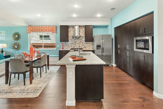 3914 Hometown Boulevard, Forney, TX 75126