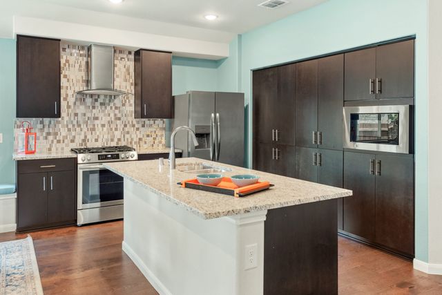 3914 Hometown Boulevard, Forney, TX 75126