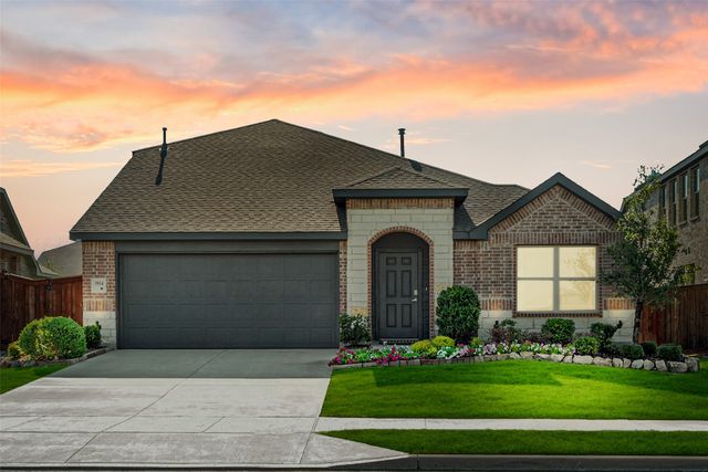 3914 Hometown Boulevard, Forney, TX 75126