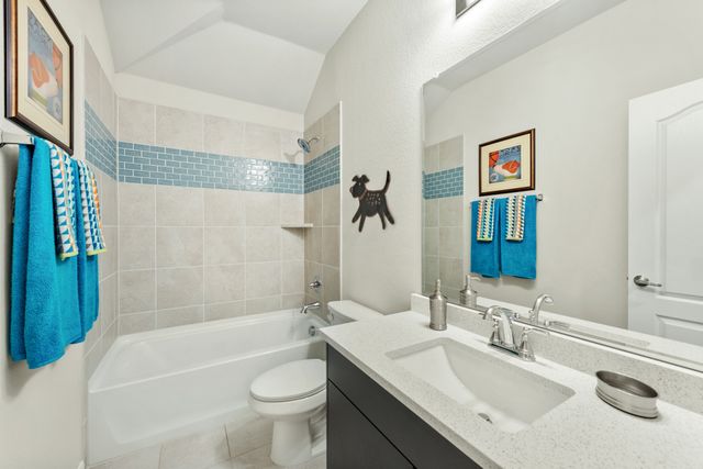 3914 Hometown Boulevard, Forney, TX 75126