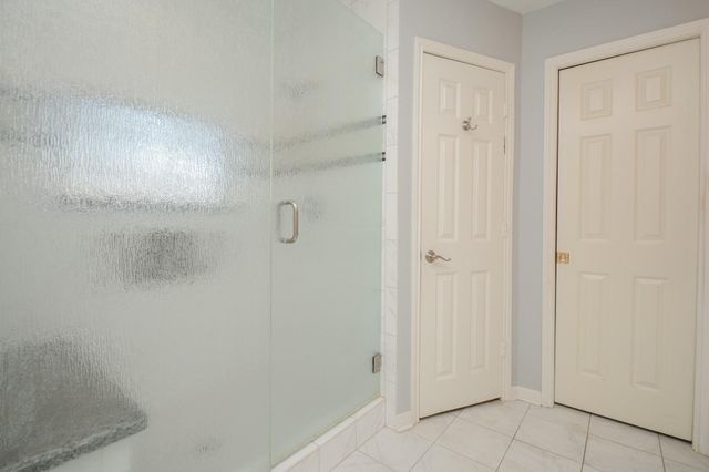 2117 W Linwood Oaks, Pearland, TX 77581