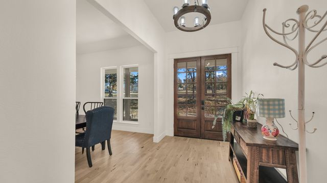 374 Glade Valley Road, Azle, TX 76020