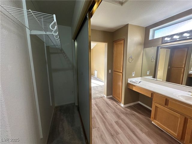 9945 Bundella Drive, Las Vegas, NV 89134