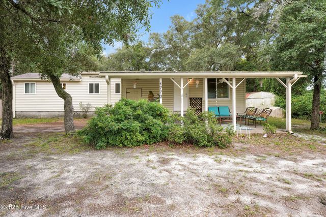 1773 Stanbury Road SW, Supply, NC 28462