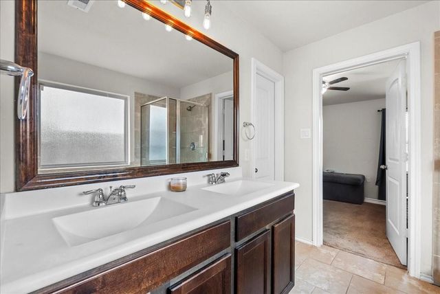 3072 Persimmon Valley Lane, Dickinson, TX 77539