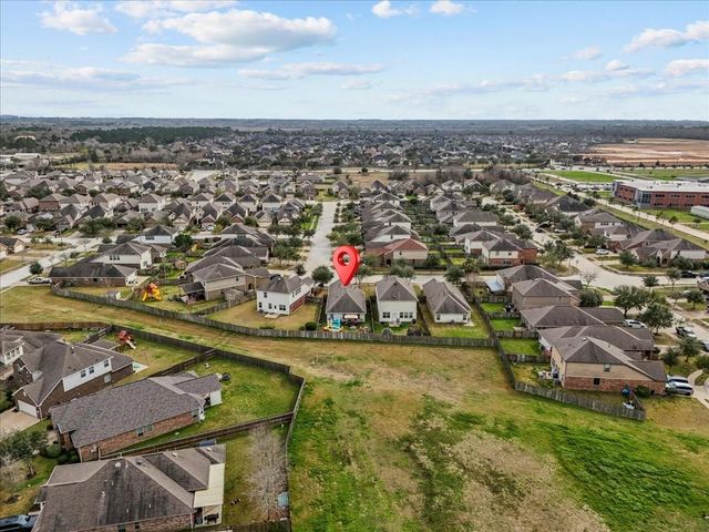 3072 Persimmon Valley Lane, Dickinson, TX 77539