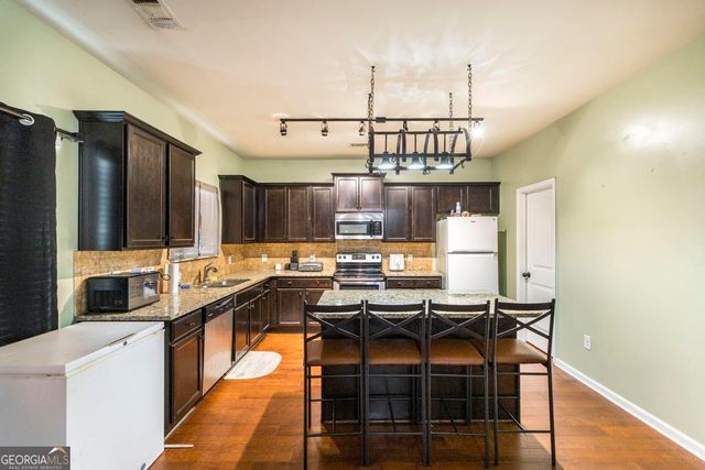 204 Amelia Drive, Byron, GA 31008