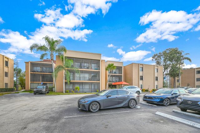 3800 N Hills Drive 315, Hollywood, FL 33021
