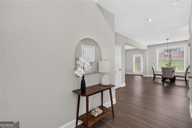 102 Edgeview Court, Dallas, GA 30157