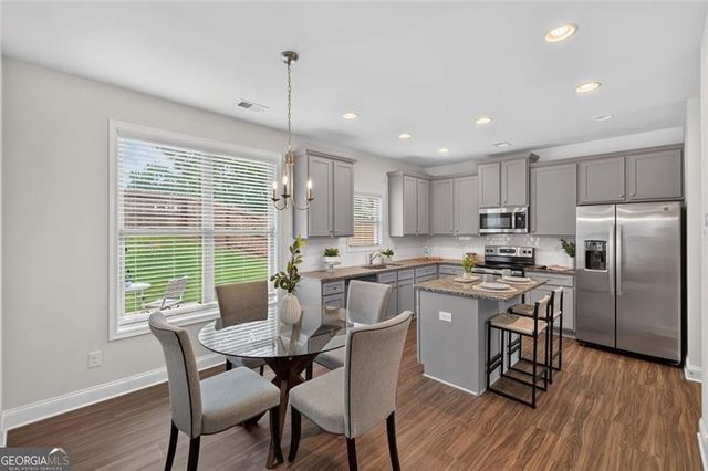 102 Edgeview Court, Dallas, GA 30157