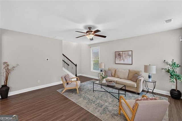 102 Edgeview Court, Dallas, GA 30157