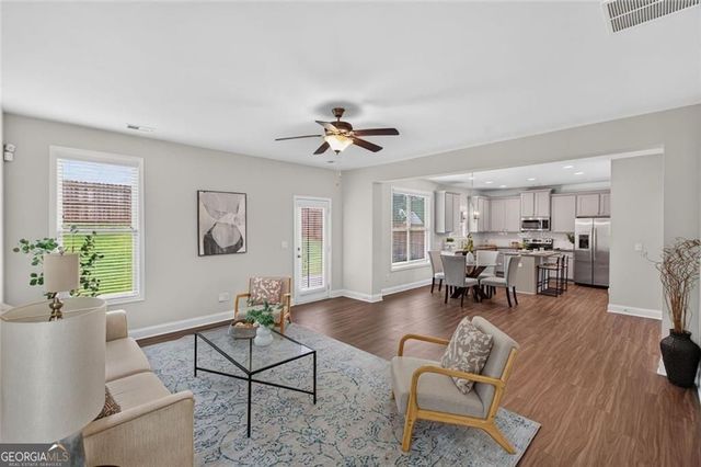 102 Edgeview Court, Dallas, GA 30157