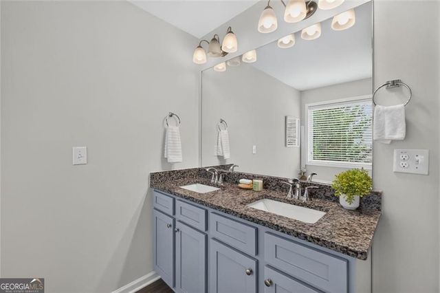 102 Edgeview Court, Dallas, GA 30157