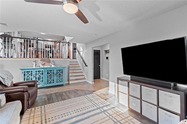 951 NW Long Drive, Grain Valley, MO 64029