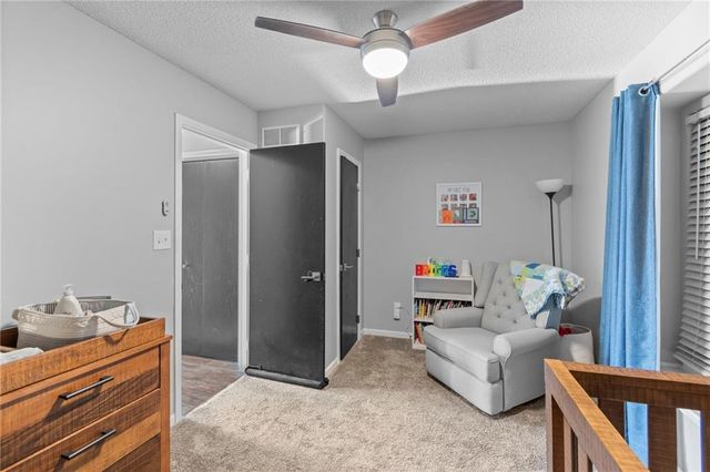 951 NW Long Drive, Grain Valley, MO 64029