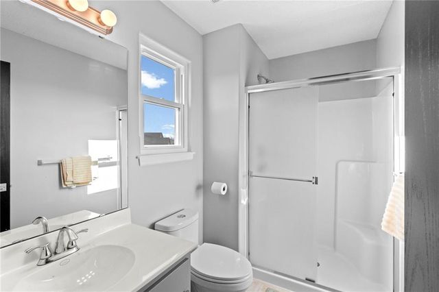 951 NW Long Drive, Grain Valley, MO 64029