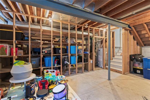 951 NW Long Drive, Grain Valley, MO 64029