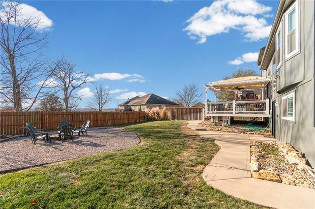 951 NW Long Drive, Grain Valley, MO 64029