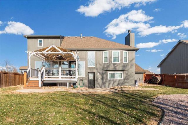 951 NW Long Drive, Grain Valley, MO 64029