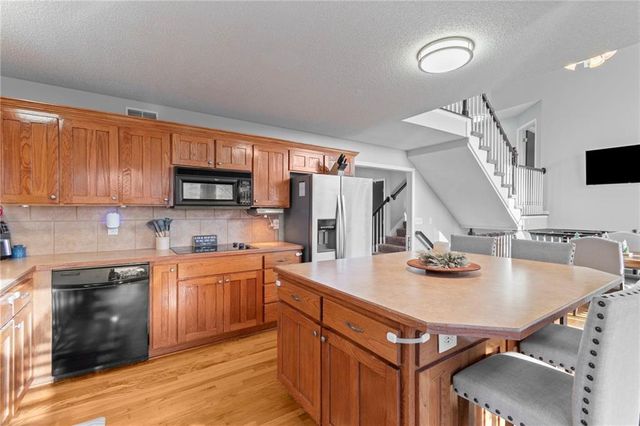 951 NW Long Drive, Grain Valley, MO 64029