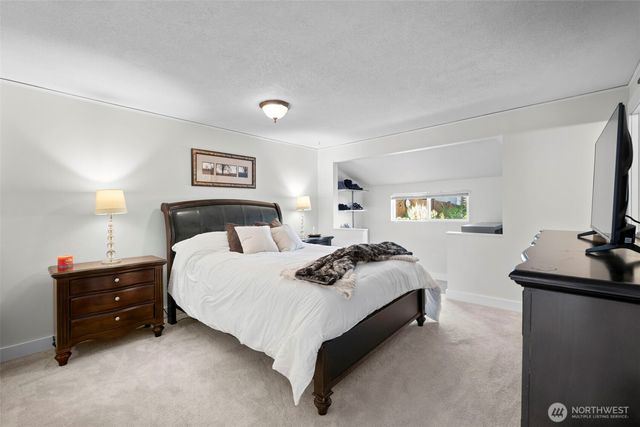 5905 95th Drive SE, Snohomish, WA 98290