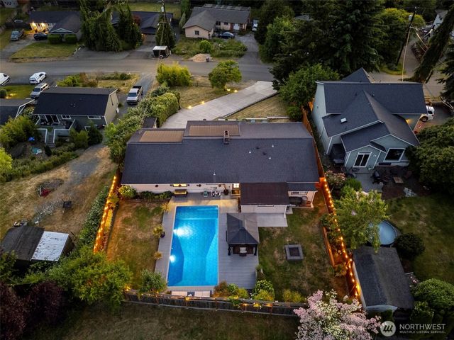 5905 95th Drive SE, Snohomish, WA 98290