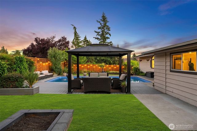 5905 95th Drive SE, Snohomish, WA 98290