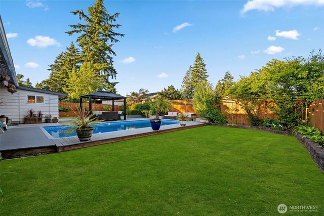 5905 95th Drive SE, Snohomish, WA 98290