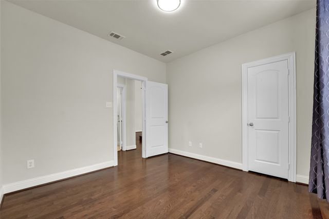 6811 Shady View Court, Sachse, TX 75048