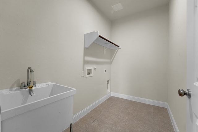 6811 Shady View Court, Sachse, TX 75048