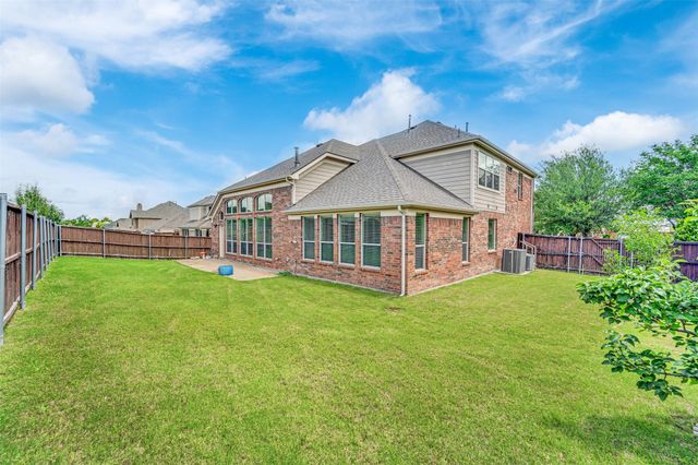 6811 Shady View Court, Sachse, TX 75048