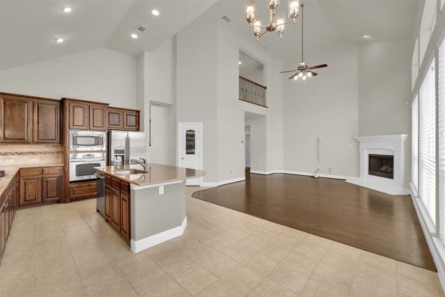 6811 Shady View Court, Sachse, TX 75048