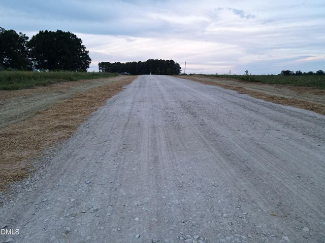 1 Quiet Time Lane, Zebulon, NC 27597