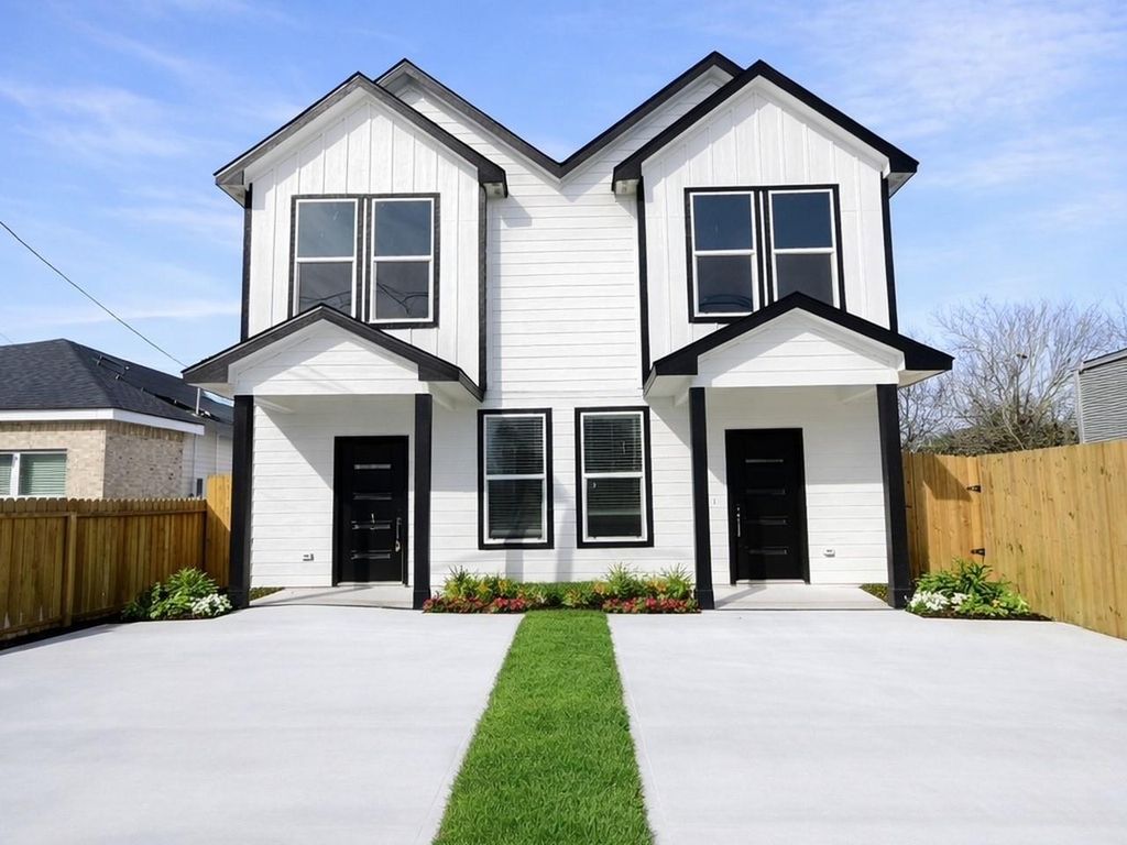 8105 Howton Street, Houston, TX 77028