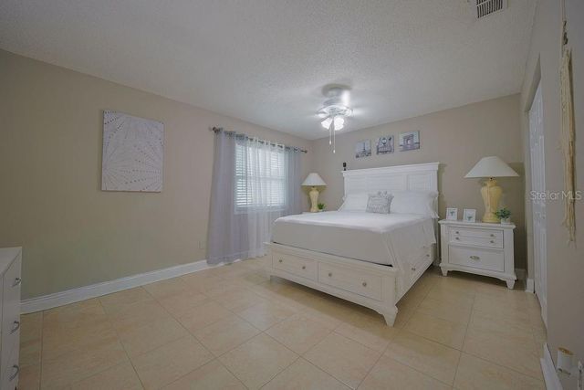 6902 SOLEDAD COURT, Tampa, FL 33615