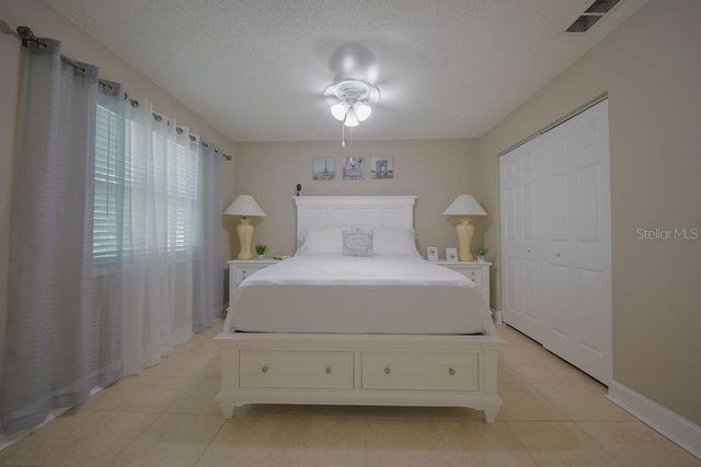 6902 SOLEDAD COURT, Tampa, FL 33615