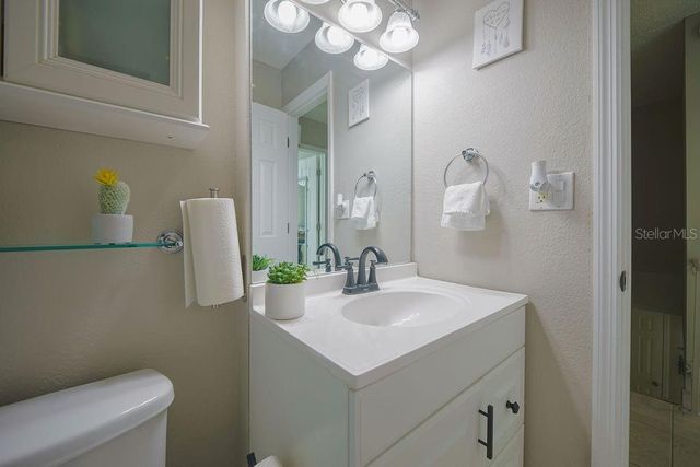 6902 SOLEDAD COURT, Tampa, FL 33615