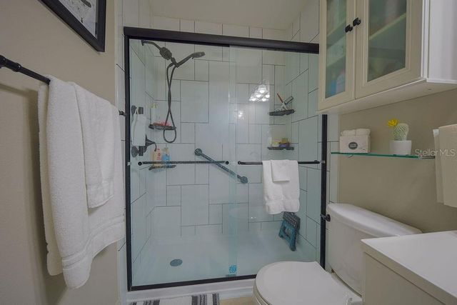 6902 SOLEDAD COURT, Tampa, FL 33615
